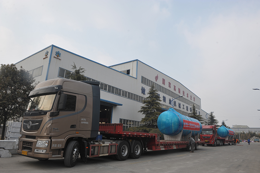 華泰集團(tuán)設(shè)計(jì)制造的24T/D米糠毛蠟精制項(xiàng)目發(fā)往江蘇